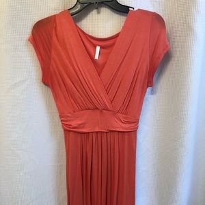 Maternity/nursing dress